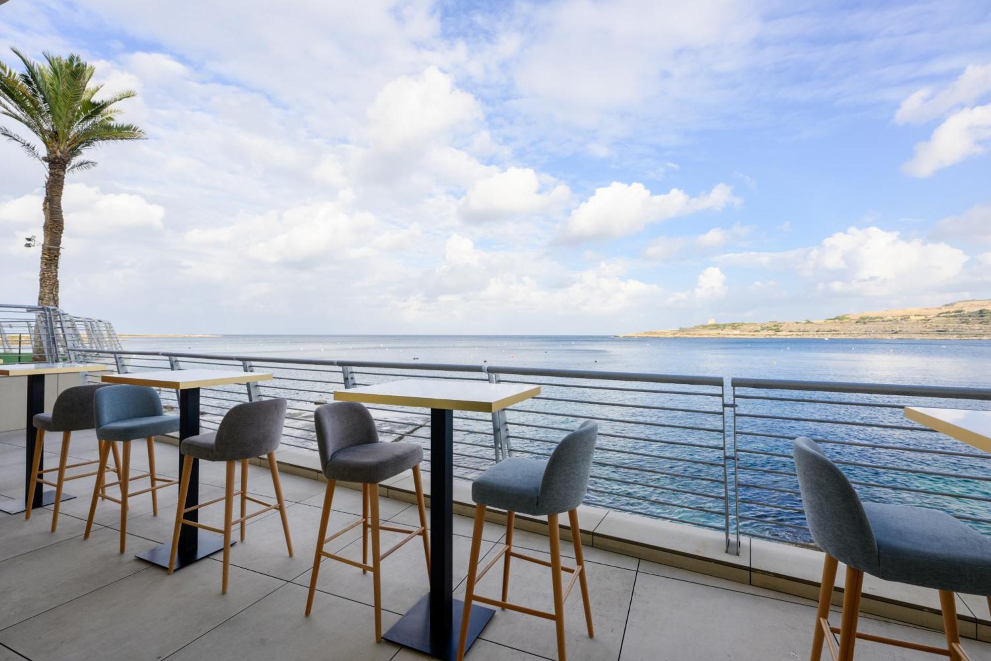 Qawra Palace Resort & Spa St. Paul's Bay Exterior foto