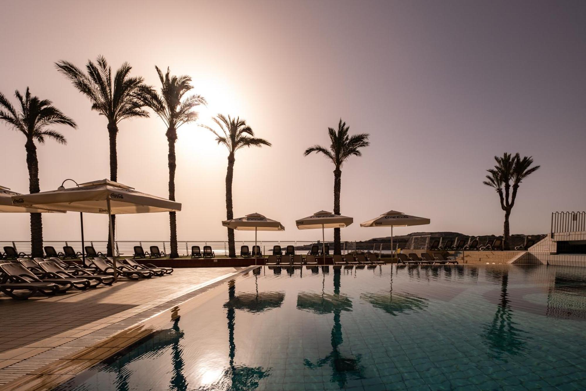 Qawra Palace Resort & Spa St. Paul's Bay Exterior foto